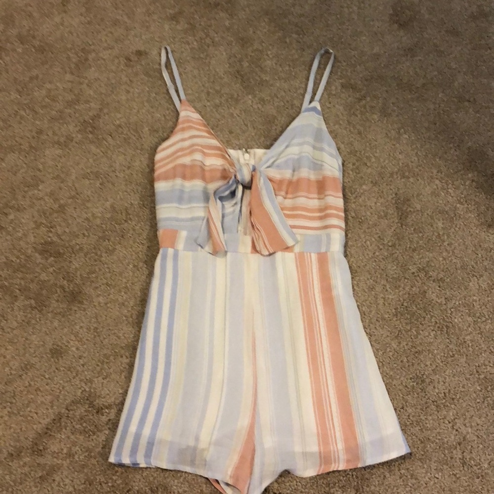 Spaghetti strap romper in breathable fabric